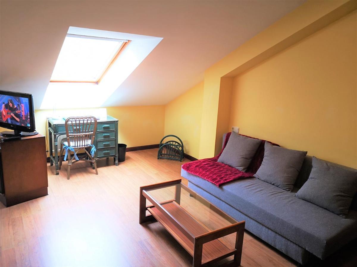 Hotel Y Casona El Carmen Perlora Ngoại thất bức ảnh