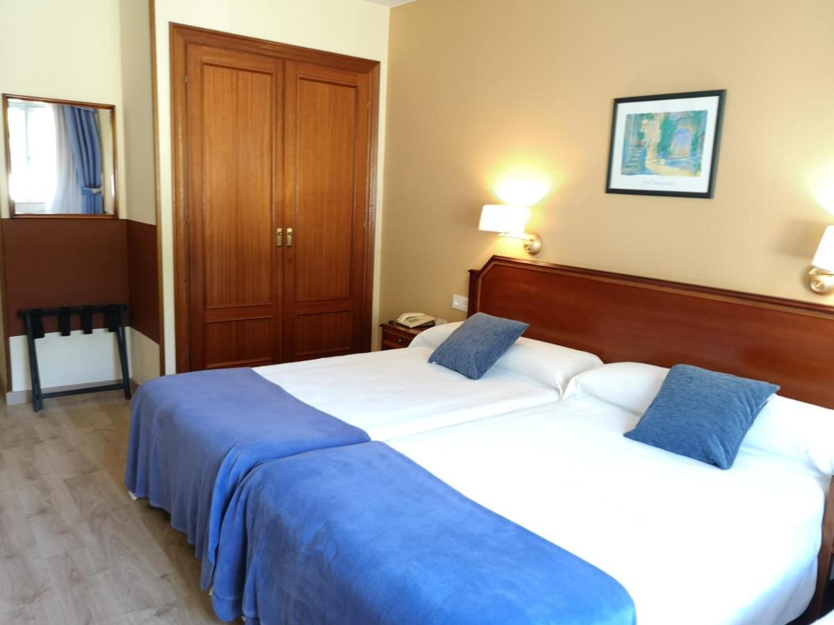 Hotel Y Casona El Carmen Perlora Ngoại thất bức ảnh