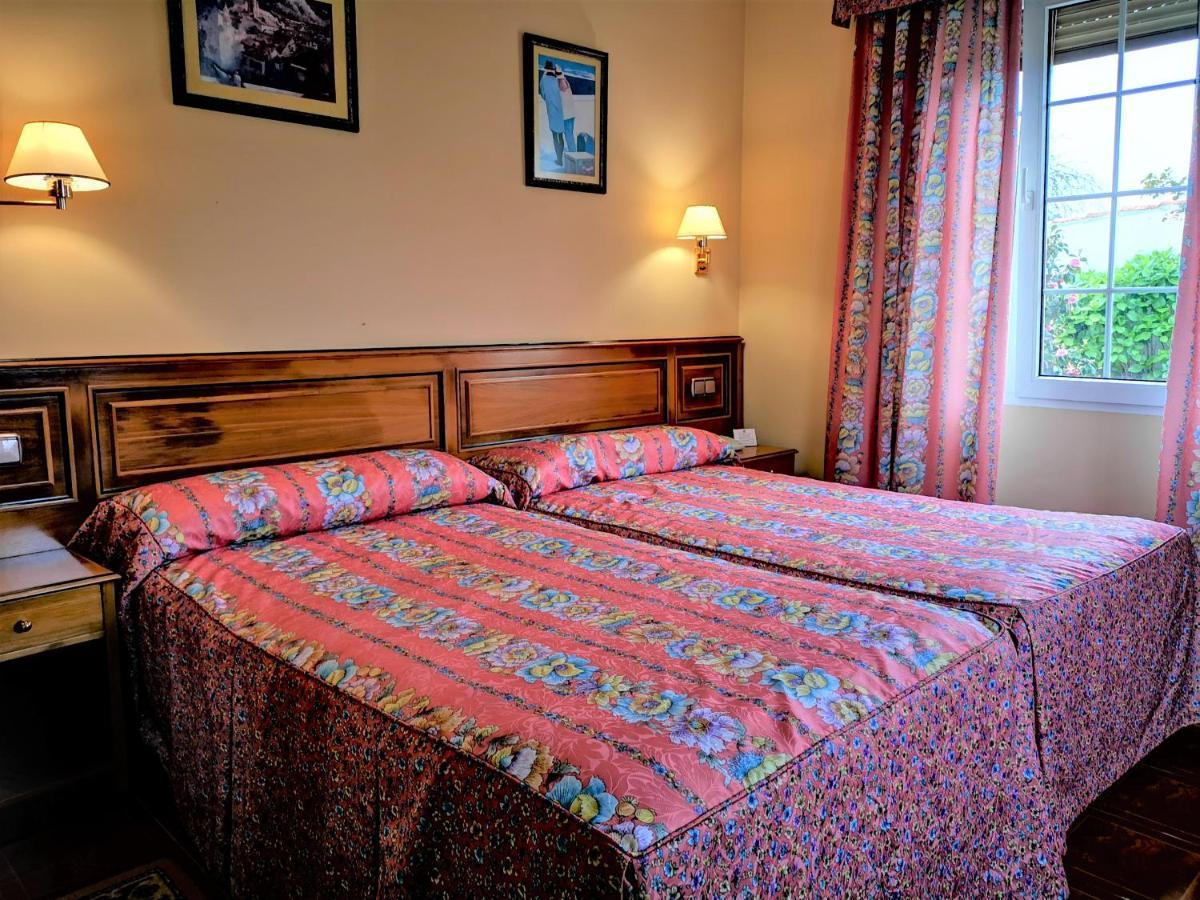 Hotel Y Casona El Carmen Perlora Ngoại thất bức ảnh