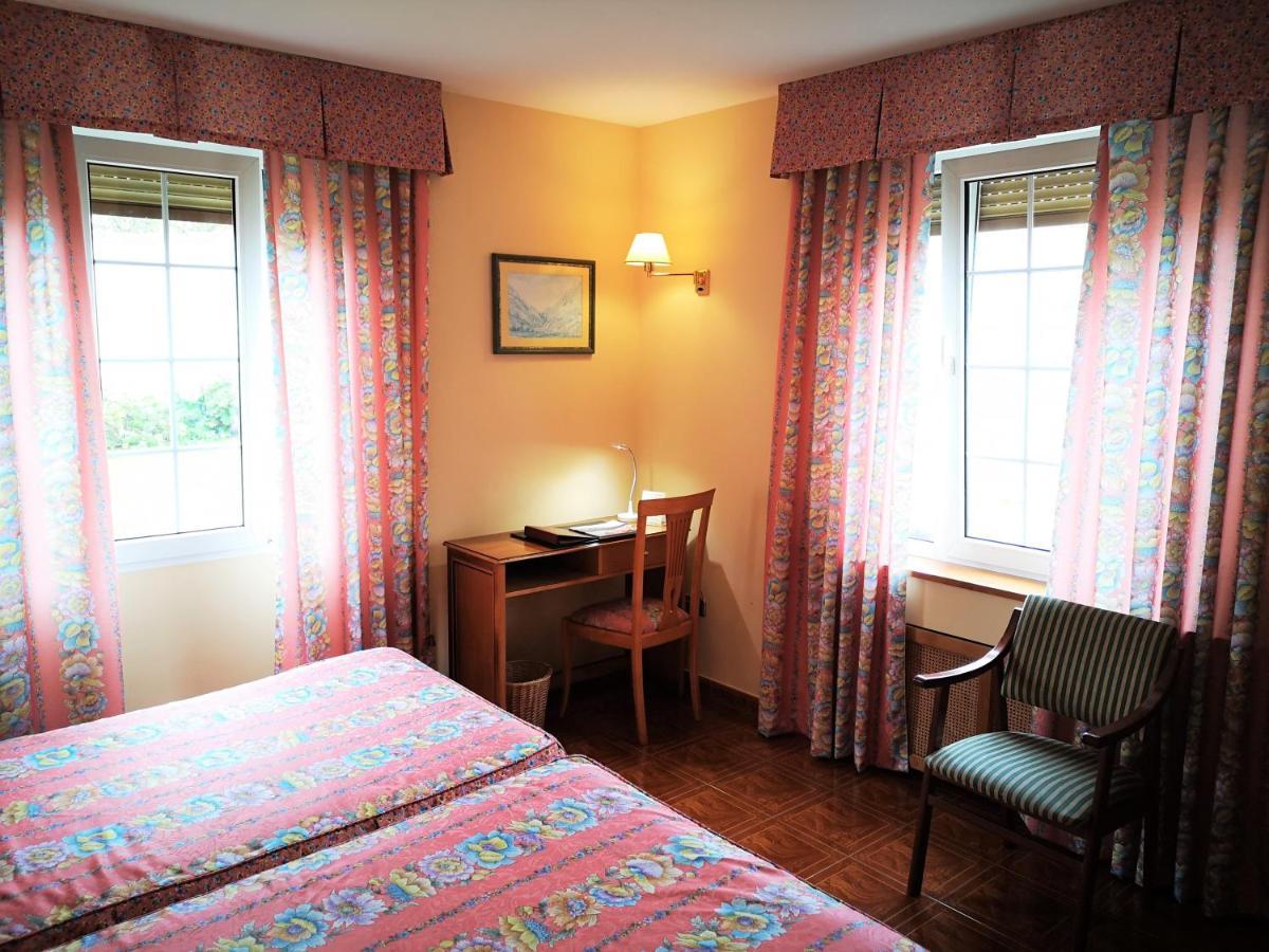 Hotel Y Casona El Carmen Perlora Ngoại thất bức ảnh